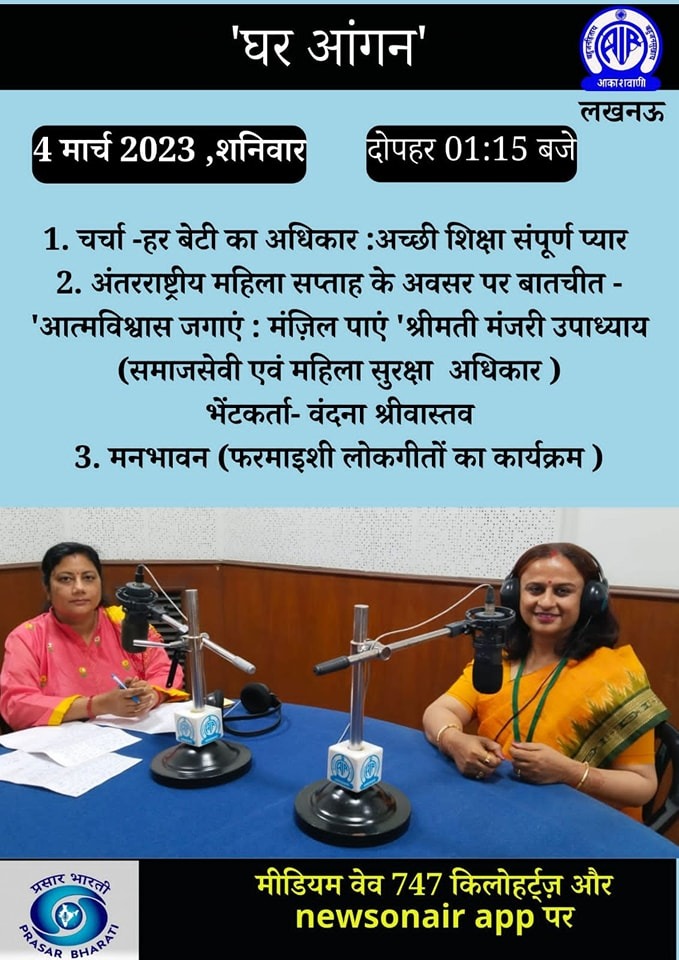 Photo of Cartagena's cathedral at the background and some colonial style houses